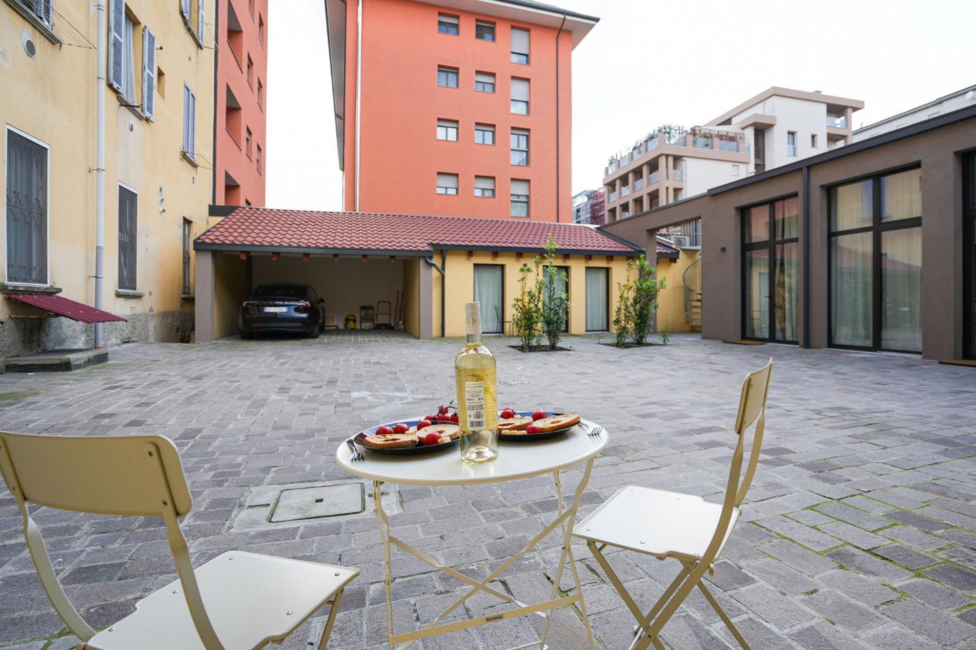 Del Re House, Parking Free Villa Milano Exterior foto